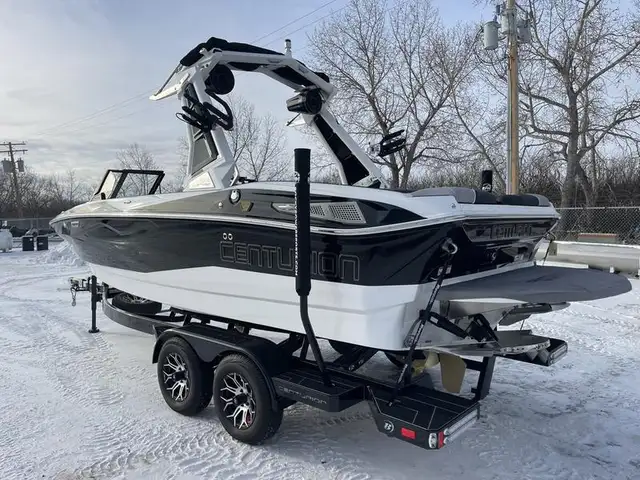 2026 Centurion Nv213 in Powerboats & Motorboats in Saskatoon - Image 21