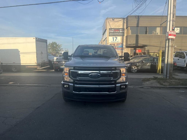 2022 Ford F-250 XLT Crew Cab Short Box 4WD in Cars & Trucks in City of Toronto - Image 3