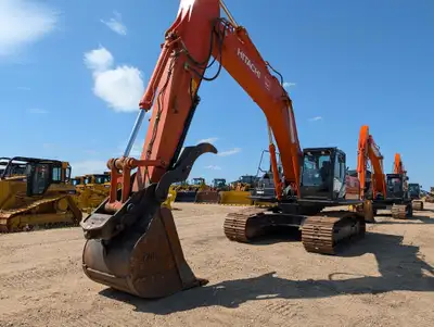 2023 Hitachi ZX350LC -6 Hydraulic Tracked Excavator HRS: 3,179 Surround view cameras PAS 13'8in. Sti...