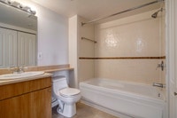 Akelius one bedroom apartment for rent. Located near Atwater in the Little Burgundy neighborhood, Mo... (image 5)