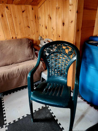 Unique Lattice Rose Chair, dark green, Timeless Victorian garden Pembroke Renfrew County Area Preview