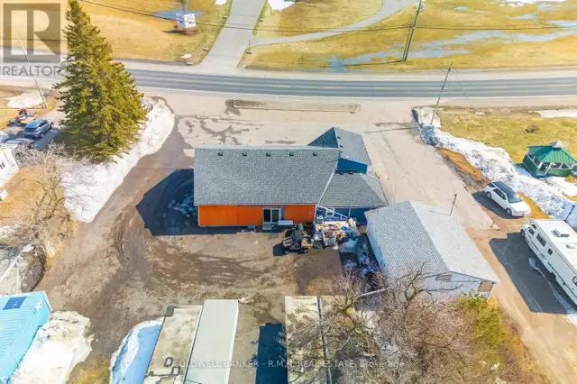 C - 3921 HWY 35 Kawartha Lakes (Fenelon), Ontario in Commercial & Office Space for Sale in Oakville / Halton Region - Image 17