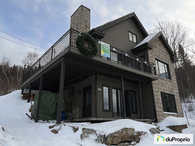 $730,000 - 3 Storey for sale in L'Anse-St-Jean — photo 1