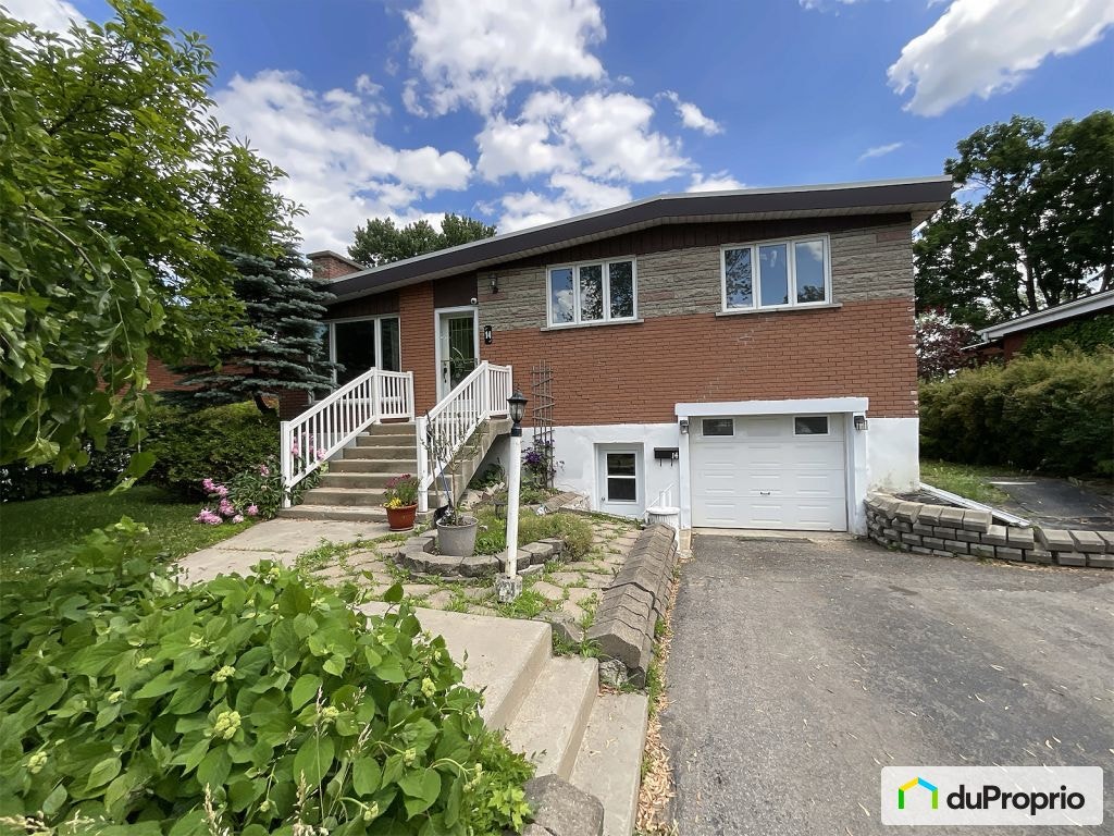 $545,000 - Split Level for sale in Chateauguay — photo 1