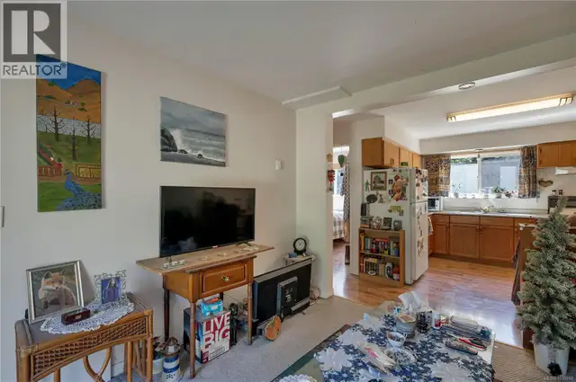 1376 Hooley Rd Quadra Island, British Columbia in Houses for Sale in Campbell River - Image 28