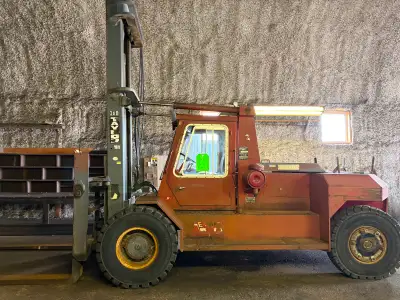 LIVE EQUIPMENT AUCTION, View more