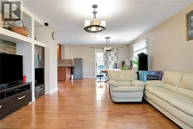 1392 DOON VILLAGE Road Kitchener, Ontario in Houses for Sale in Kitchener / Waterloo - Image 6