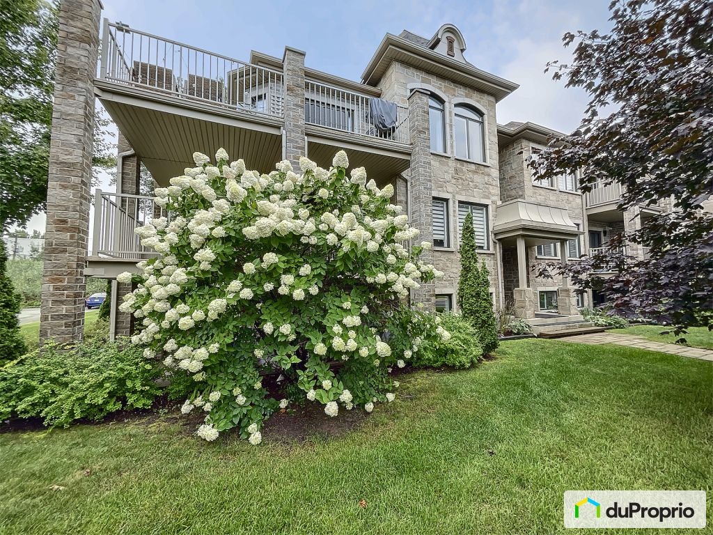 $469,500 - Condominium for sale in Blainville — photo 2