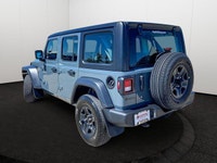 This Jeep Wrangler has a dependable ERC 3.6L Pentastar(TM) VVT V6 engine w/ESS engine powering this... (image 3)