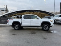 Stock#: 260160AThe 2021 Toyota Tacoma TRD Off Road is the ultimate mid-size pickup for drivers who d... (image 1)