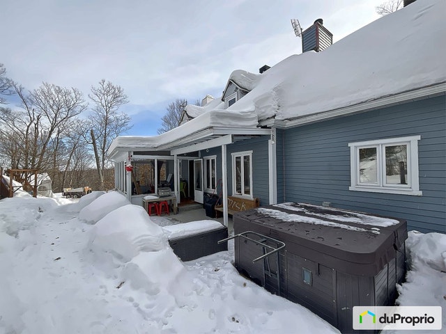 $649,000 - Bungalow for sale in St-Hippolyte — photo 2