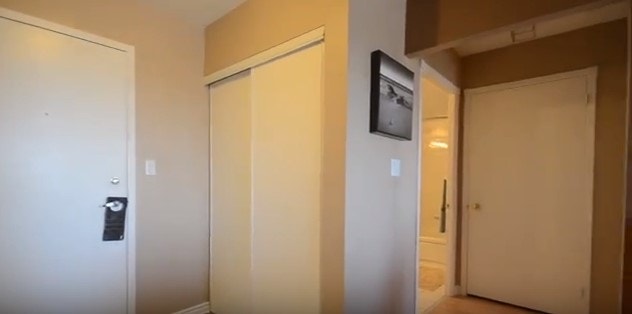 2 Bedroom + Solarium - Cooksville Go Station full amenities incl 3