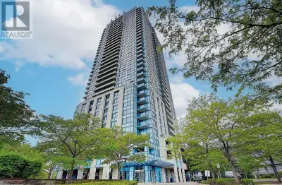 Highly Sought After Luxury Tridel Building Minutes From Downtown And Major Highways. This Very Spaci...