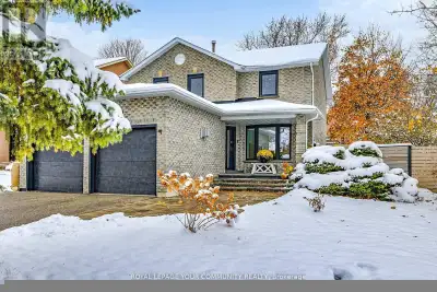 Welcome to this Gorgeous, Renovated Family Home in the Prestigious Hills of St. Andrews! Nestled in...
