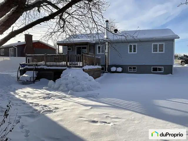 $399,000 - Bungalow for sale in Chicoutimi (Chicoutimi) in Houses for Sale in Saguenay - Image 6
