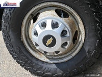 WAS: $42900 NOW: $39900 plus taxes and licensing feesThis 2019 Chevrolet 3500HD Crew Cab 4x4 is a to... (image 6)