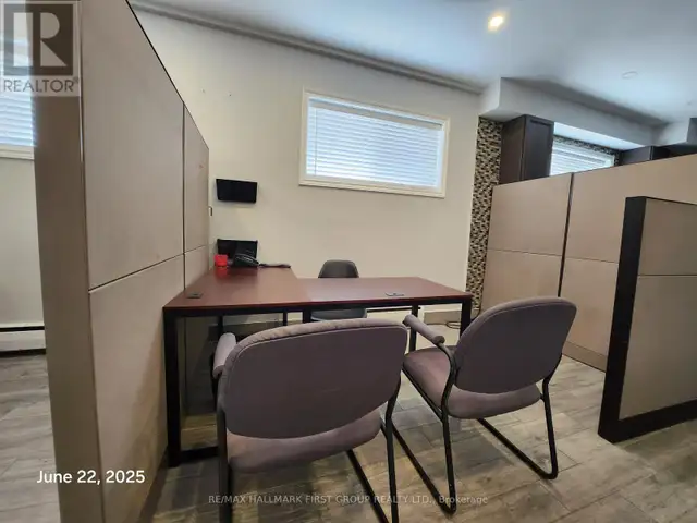 1400 DUNDAS STREET E Whitby (Blue Grass Meadows), Ontario in Commercial & Office Space for Rent in Oshawa / Durham Region - Image 9