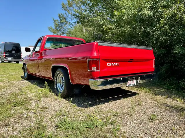 1983 GMC Truck Sierra 1500 Longbox in Cars & Trucks in Ottawa - Image 17