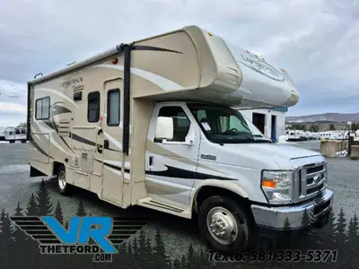 VR Thetford 2012 Coachmen Leprechaun 220QB Paiement à partir de $/sem. + TX. 2012 Coachmen Leprechau...