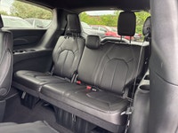 ENGINE: 3.6L PENTASTAR VVT V6 W/ESS (STD),BRIGHT WHITE,BLACK SEATS W/AXIS II,QUICK ORDER PACKAGE 27L... (image 9)