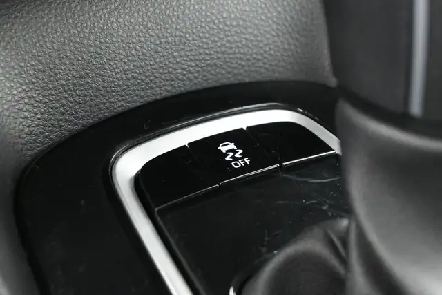 2025 Toyota Corolla LE Power Sunroof | Wireless Charging | 902-4 in Cars & Trucks in Dartmouth - Image 19