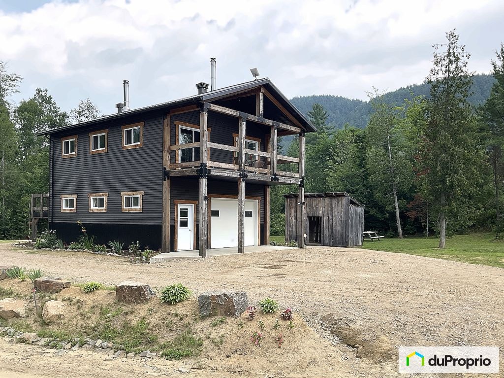 $396,000 - Bungalow for sale in Grandes-Piles — photo 2