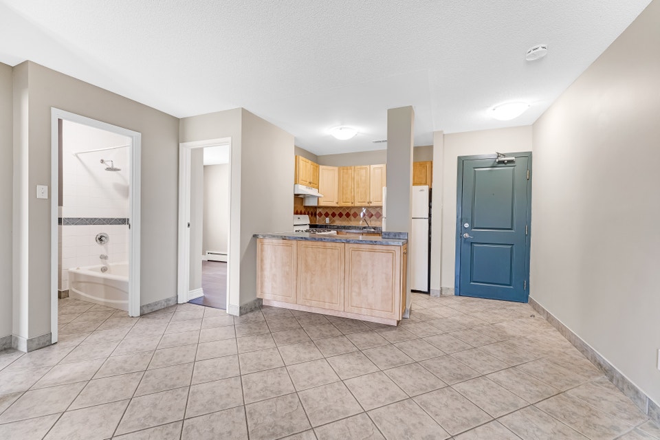Baseline Court - 2 Bedroom for Rent in Ottawa 2