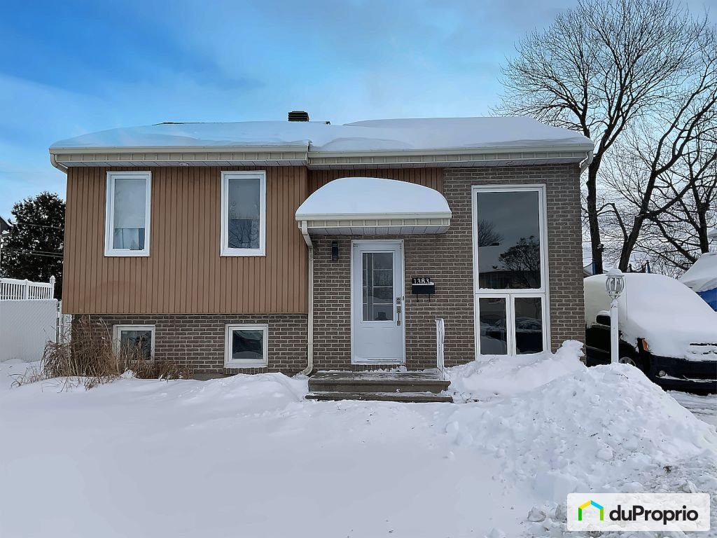 $490,900 - Bungalow for sale in Terrebonne (Lachenaie) — photo 1