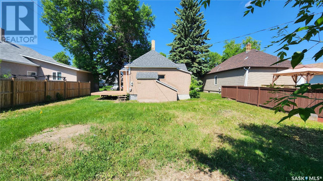 135 6th AVENUE W Melville, Saskatchewan in Houses for Sale in Regina - Image 3