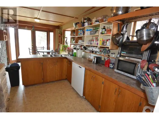 3305 ALFRED AVENUE Smithers, British Columbia in Houses for Sale in Smithers - Image 16