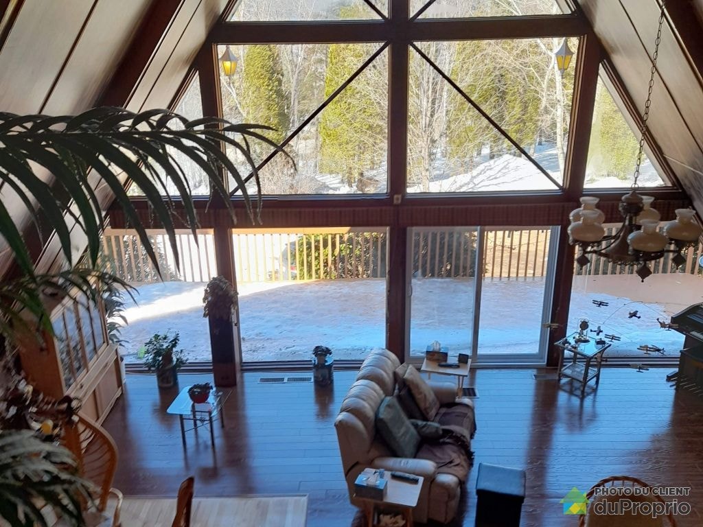 $750,000 - Villa for sale in La Baie — photo 2