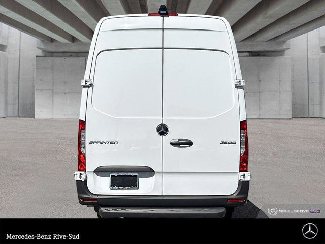 2025 Mercedes-Benz Sprinter 2500 170 Wheelbase High Roof RWD dans Autos et camions  à Longueuil/Rive Sud - Image 4