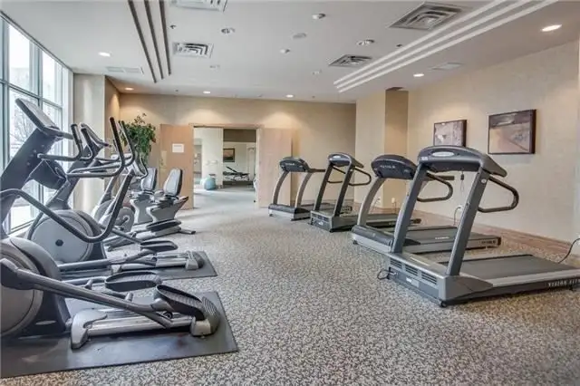 1 Master bedroom in 2Bed/2Bath condo on Yonge-Finch63826905404931121