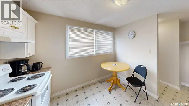 6 Mackenzie MEWS Regina, Saskatchewan in Condos for Sale in Regina - Image 11