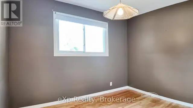 69 8TH STREET Hanover, Ontario in Houses for Sale in Owen Sound - Image 20