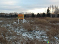 375 000$ - Terrain commercial à vendre à Roberval