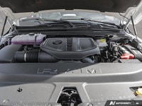 IVORY TRI-COAT PEARL,TIRES: 285/45R22XL BSW ALL SEASON (STD),ENGINE: 3.0L I6 HO TWIN TURBO W/ESS (ST... (image 6)