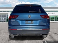 Navigate daily commutes and weekend adventures with confidence in this 2019 Volkswagen Tiguan Highli... (image 3)