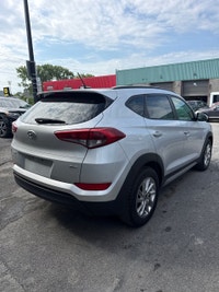 Auto Global - Montréal 2017 Hyundai Tucson Caméra De Recule Détecteurs D'Angles Morts Volant Chauffa... (image 3)