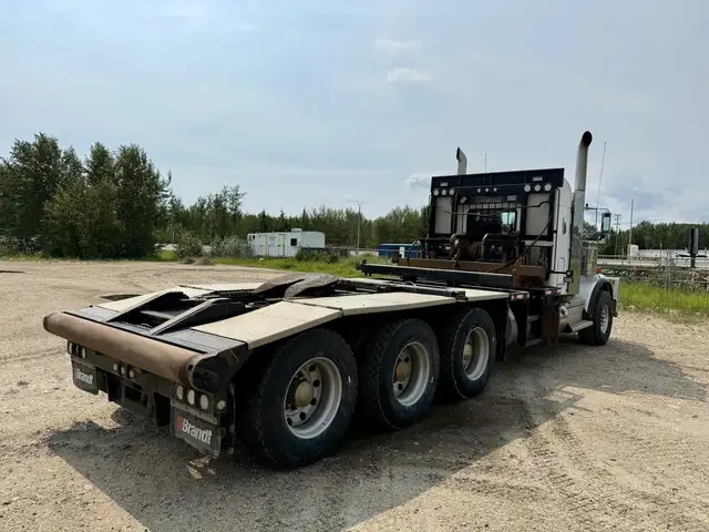 2020 KENWORTH T800 in Heavy Trucks in Saskatoon - Image 6