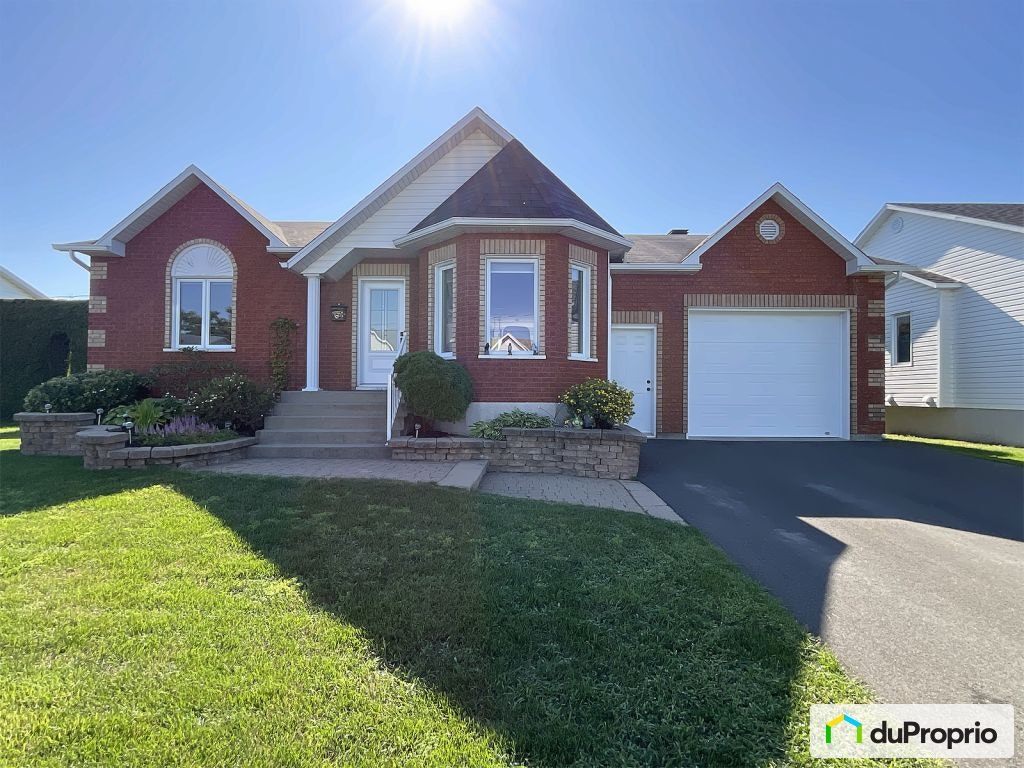 $569,000 - Bungalow for sale in Drummondville (Drummondville) — photo 2