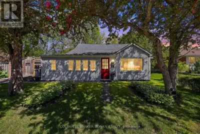 Welcome to this charming bungalow in the heart of Clearview! Situated on a beautiful lot and just wa...