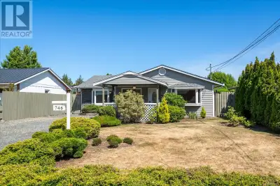 Open house, Sat. and Sunday, July 12 & 13, 12-1:30. The most selective customers will appreciate thi...