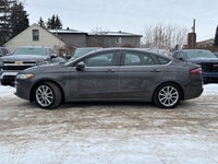 IIHS Top Safety Pick, Top Safety Pick+. Only 78,987 Kilometers! This Ford Fusion SE boasts a Regular... (image 1)