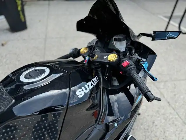 2024 Suzuki GSX-R1000A in Street, Cruisers & Choppers in London - Image 9
