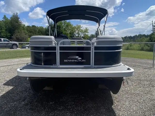 2023 Bennington Marine 20 SVSR in Powerboats & Motorboats in Guelph - Image 3
