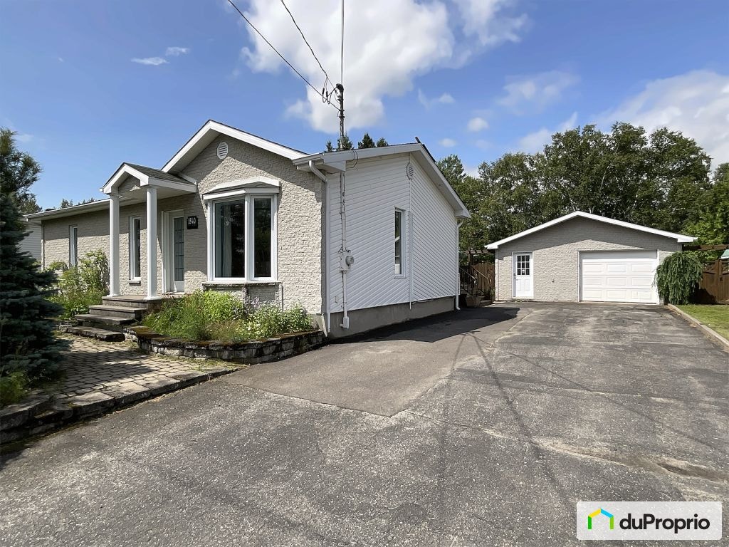 $549,995 - Bungalow for sale in Alma — photo 2