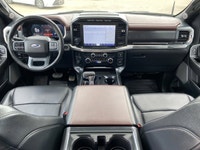 CLEAN CARFAX ONE OWNER, Heated and Cooled Front Seats, 360 Camera, PANORAMIC SUNROOF, Front and Rear... (image 9)