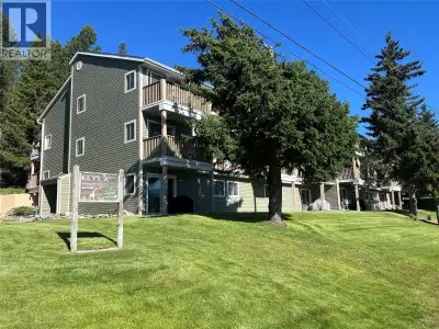 Freshly painted one-bedroom unit in the popular Keys B Building. Brand-new flooring throughout the k...