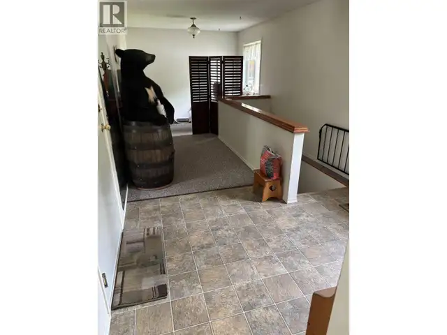 7253 WATCH LAKE ROAD Lone Butte, British Columbia in Houses for Sale in 100 Mile House - Image 7